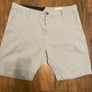 Men’s volcom shorts